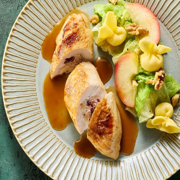 Hähnchenbrust mit Bratapfel und Frischkäse